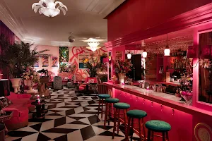 Paul's Cocktail Lounge image