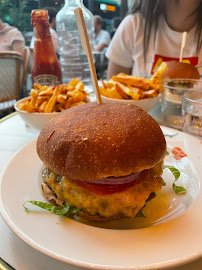 Hamburger du Restaurant français Le Choupinet à Paris - n°3