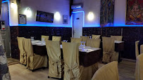 Atmosphère du Restaurant indien Restaurant Lakshmi Bhavan à Paris - n°4