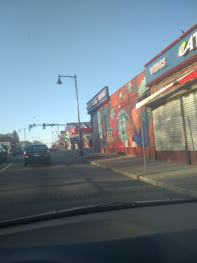 Liquor Store «Atlas Liquors», reviews and photos, 591 Hyde Park Ave, Roslindale, MA 02131, USA