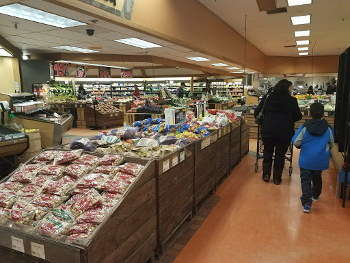 Supermarket «Wegmans», reviews and photos, 4256 James St, East Syracuse, NY 13057, USA