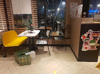 Atmosphère du Restauration rapide McDonald's à Le Châtelet-en-Brie - n°3
