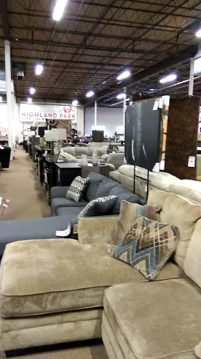 Furniture Store «Highland Park Furniture & Mattress Outlet», reviews and photos, 8800 E Adamo Dr, Tampa, FL 33619, USA
