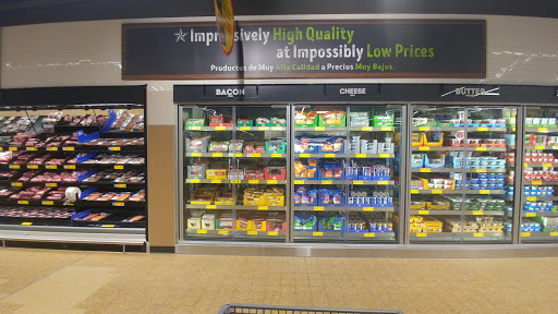 Supermarket «ALDI», reviews and photos, 90 S Western Ave, Carpentersville, IL 60110, USA