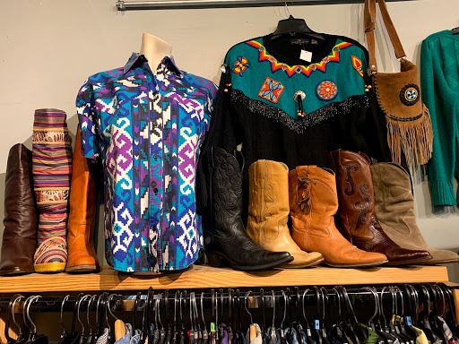 Boutique «Clash Gallery & Boutique», reviews and photos, 521 E 5th St, Dayton, OH 45402, USA