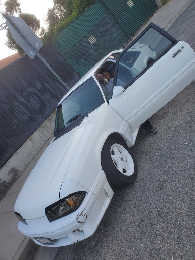 Auto Body Shop «J & J Body Shop», reviews and photos, 837 N Pacific Ave, San Pedro, CA 90731, USA