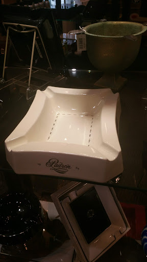 Tobacco Shop «Tinder Box», reviews and photos, 4400 Sharon Rd # 226, Charlotte, NC 28211, USA