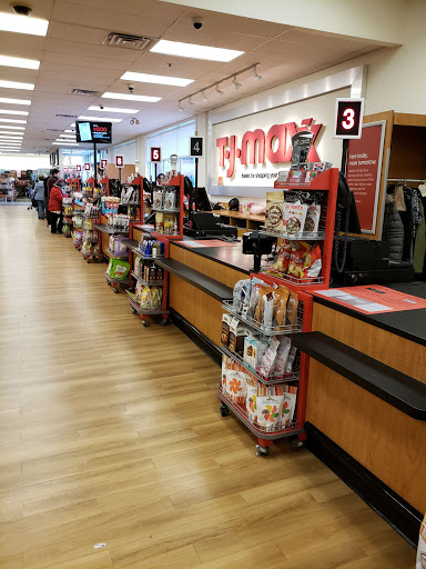 Department Store «T.J. Maxx», reviews and photos, 1 Worcester Rd, Framingham, MA 01701, USA