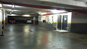Parking Setiembre-21 (estacionamiento publico 24hs)