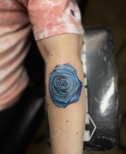 Explore father daughter tattoos ideas, creative tattoo ideas in Peoria, available at Modern Ink Tattoo