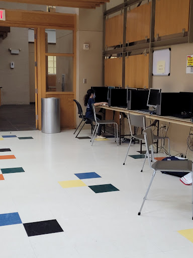 Recreation Center «Cedar Hill Recreation Center», reviews and photos, 310 East Parkerville Road, Cedar Hill, TX 75104, USA