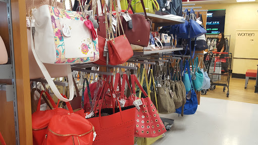 Department Store «T.J. Maxx», reviews and photos, 330 Connecticut Ave, Norwalk, CT 06854, USA