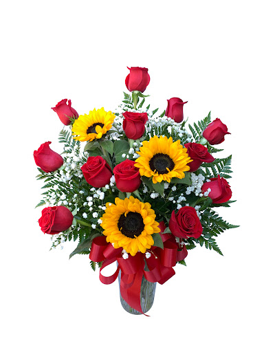 Florist «Dietz Flower Shop & Tuxedo Rental», reviews and photos, 969 E Kingsbury St, Seguin, TX 78155, USA