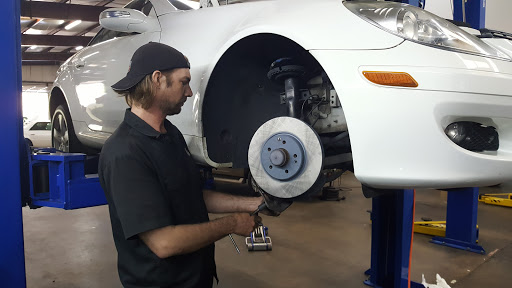 Auto Repair Shop «European Motor Cars», reviews and photos, 4010 McGinnis Ferry Rd, Alpharetta, GA 30005, USA