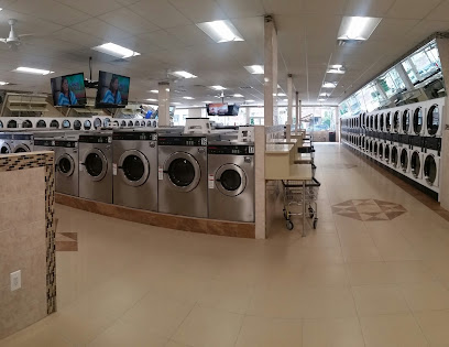 Bubbles aRe US Laundromat