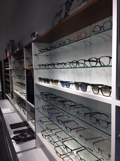 Eye Care Center «A Matter of Sight», reviews and photos, 2210 N Clark St, Chicago, IL 60614, USA