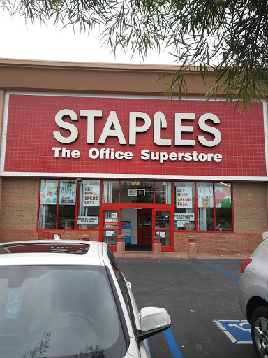Office Supply Store «Staples», reviews and photos, 3090 Slauson Ave, Huntington Park, CA 90255, USA