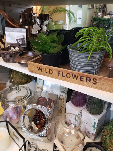 Florist «Ye Olde Yardley Florist», reviews and photos, 175 S Main St, Yardley, PA 19067, USA