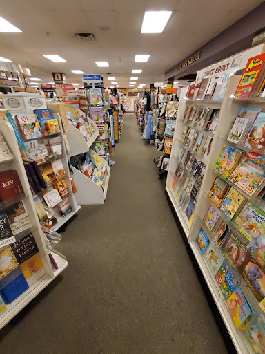 Gift Shop «Shady Maple Gift Shop», reviews and photos, 129 Toddy Dr, East Earl, PA 17519, USA