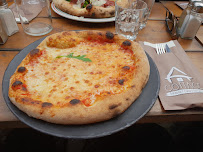 Pizza du Restaurant italien Il Cottage à Paris - n°16