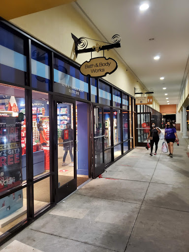 Outlet Mall «Tanger Outlet Gonzales», reviews and photos, 2100 Tanger Blvd, Gonzales, LA 70737, USA