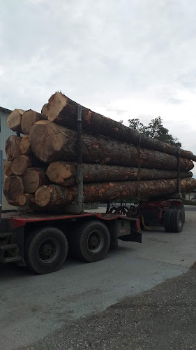 La Scierie du Plateau: Entreprise vente et livraison bois de chauffage Exploitation forestière Isère 38 Susville à Susville