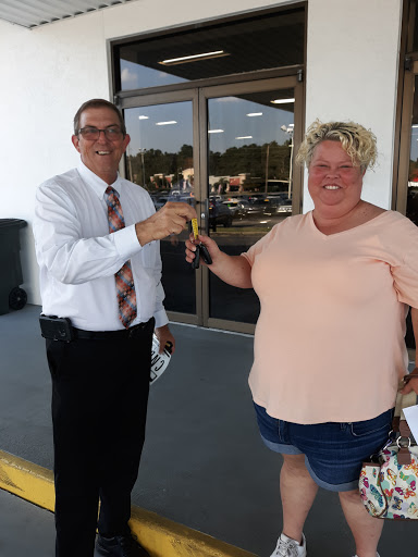 Car Dealer «AutoMax Ocala», reviews and photos, 1918 SW 17th St, Ocala, FL 34471, USA