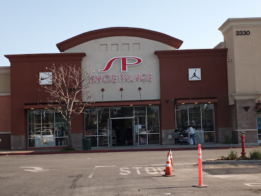 Shoe Store «Shoe Palace», reviews and photos, 3320 W Century Blvd, Inglewood, CA 90303, USA