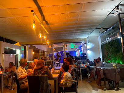 Bar Taray - C. Salmonete, 3, 21430 Isla Cristina, Huelva, Spain