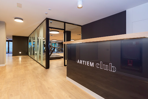 ARTIEM Club Asturias - Wellness & Padel en Villaviciosa, Asturias