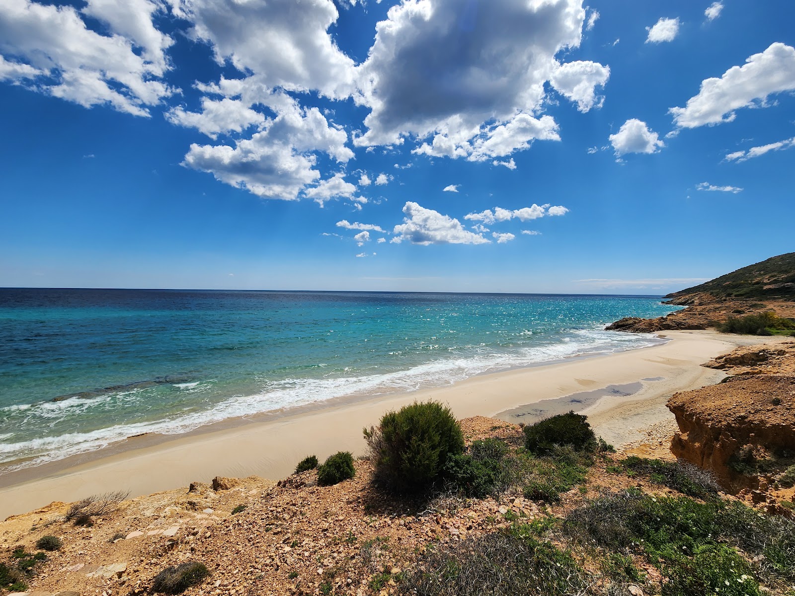 Pinus Village Beach'in fotoğrafı - Çocuklu aile gezginleri için önerilir