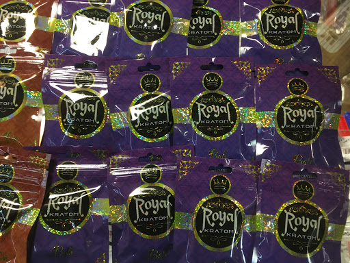 Tobacco Shop «Slow Motion Smoke Shop», reviews and photos, 11126 N 30th St, Tampa, FL 33612, USA