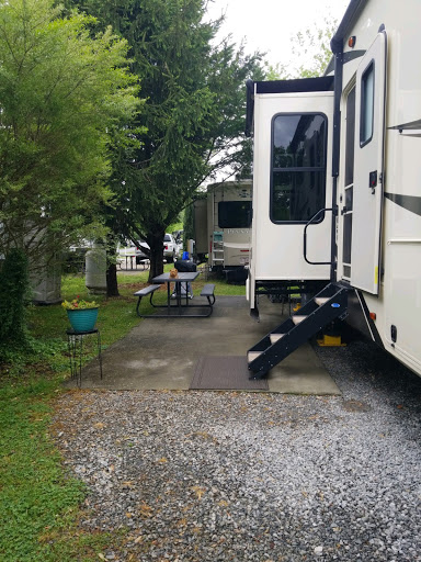 Campground «Lakewood RV Resort», reviews and photos, 15 Timmie Ln, Flat Rock, NC 28731, USA