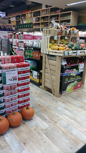 Gourmet Grocery Store «Yes! Organic Market Capitol Hill», reviews and photos, 410 8th St SE, Washington, DC 20003, USA