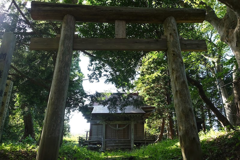 新城神社