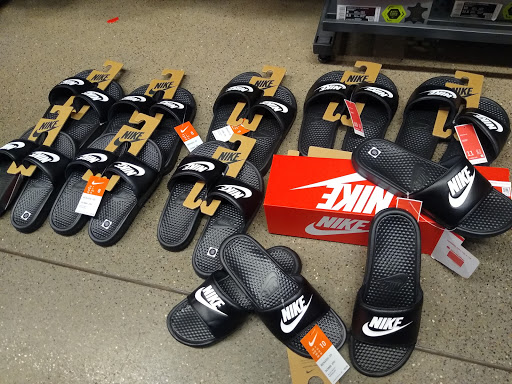 Shoe Store «Nike Factory Store», reviews and photos, 12801 W Sunrise Blvd Suite 1005, Sunrise, FL 33323, USA