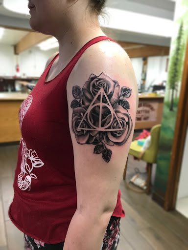 Tattoo Shop «Living Art Gallery Tattoo Lounge», reviews and photos, 3107 S El Camino Real, San Clemente, CA 92672, USA