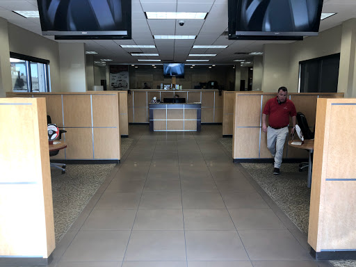 Car Dealer «Low Book Sales Used Cars of Salt Lake City», reviews and photos, 3371 State St, Salt Lake City, UT 84115, USA