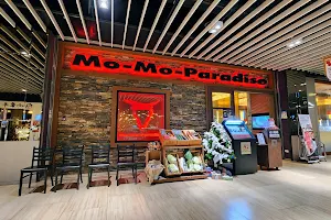 Mo-Mo-Paradise image