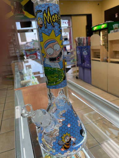 Tobacco Shop «Kratom shop - S K Smoke Shop», reviews and photos, 6300 W Charleston Blvd, Las Vegas, NV 89146, USA