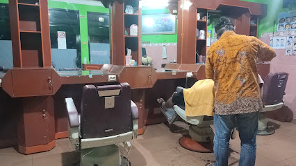 Barber Shop Pak Edi