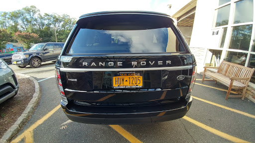 Land Rover Dealer «Land Rover Glen Cove», reviews and photos, 70 Cedar Swamp Rd, Glen Cove, NY 11542, USA