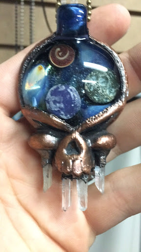 Tobacco Shop «Underground Culture Smoke Shop», reviews and photos, 4 Main Rd, Tiverton, RI 02878, USA