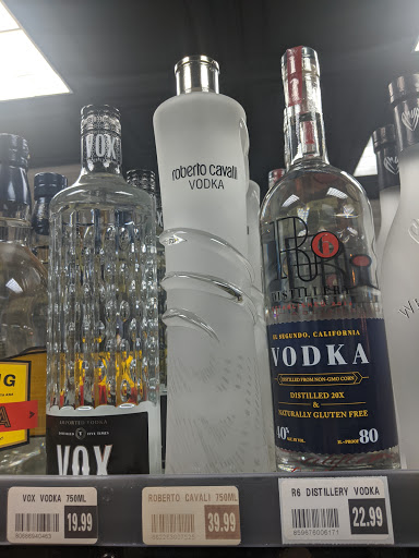 Liquor Store «No 1 Liquor Mart», reviews and photos, 1520 Aviation Blvd, Redondo Beach, CA 90278, USA