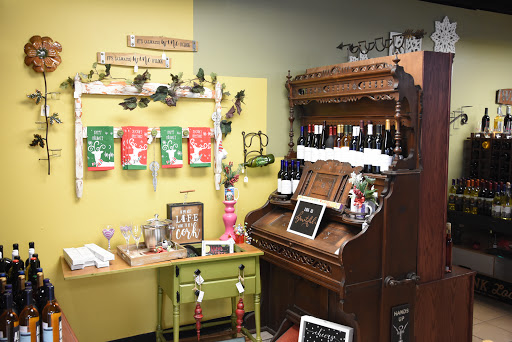 Wine Store «Wines of Iowa», reviews and photos, 234 5th St, West Des Moines, IA 50265, USA