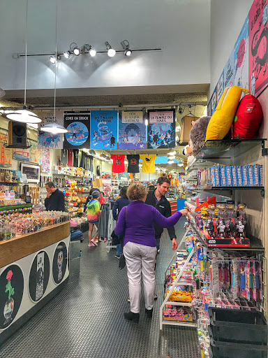 Novelty Store «Sausalito Ferry Co. Novelty Toy and Gift Store», reviews and photos, 688 Bridgeway, Sausalito, CA 94965, USA