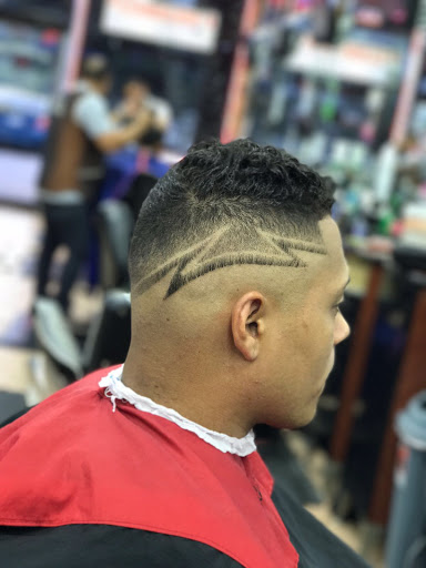 Barber Shop «D&C Barber Shop», reviews and photos, 6578 Old Winter Garden Rd, Orlando, FL 32835, USA