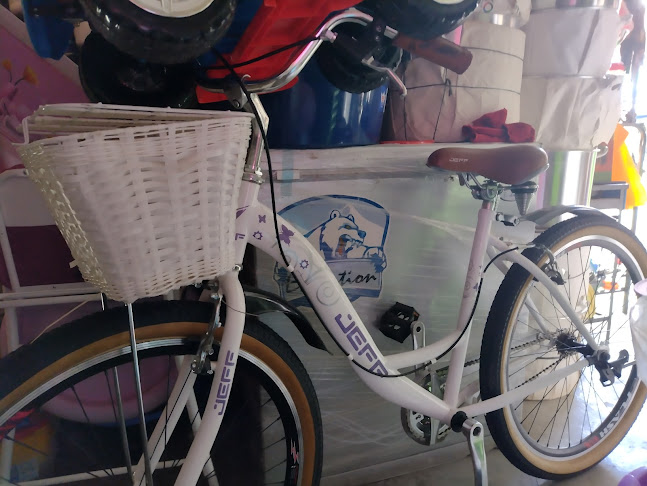 Av. Grau y, Santa Rosa 05241