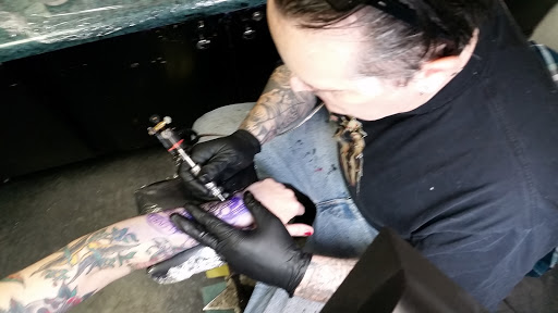 Tattoo Shop «Santa Clarita Tattoo», reviews and photos, 25835 Railroad Ave, Santa Clarita, CA 91350, USA