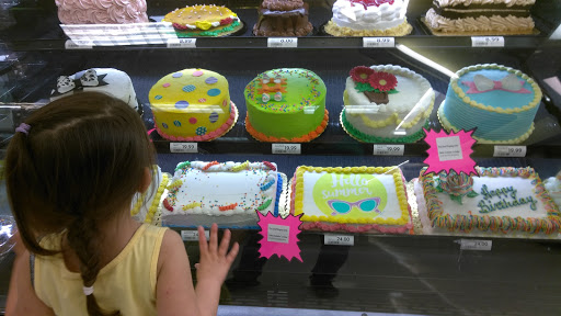 Supermarket «Winn-Dixie», reviews and photos, 2950 9th St SW #100, Vero Beach, FL 32968, USA